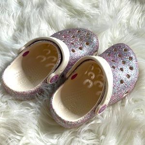GIRLS' CROCS TODDLER CLASSIC GLITTER 2 CLOGS